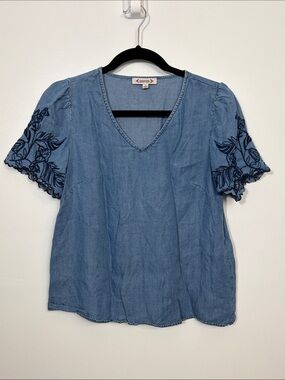 Nanette Lepore Women’s Small Lyocell Chambray Embroidered Sleeve V Neck Shirt